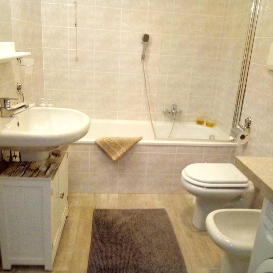 Casa Akira Apartment ริวาเดลการ์ดา ภายนอก รูปภาพ